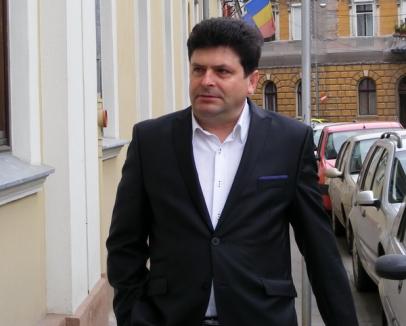 EXCLUSIV: Afaceristul Ion Govoreanu a ajuns la spital după ce s-a răsturnat cu maşina în şanţ